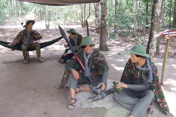Excursión a la costa de Phu My: Tour privado por los túneles de Cu Chi