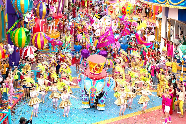 Biglietto d'ingresso per l'esperienza Carnival Magic Phuket