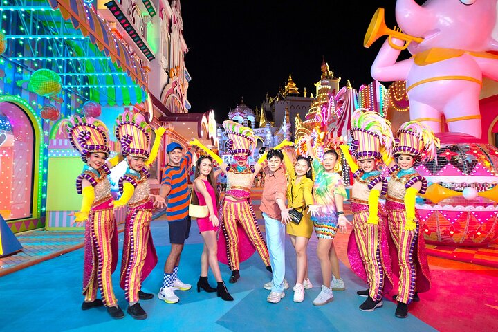 Biglietto d'ingresso per l'esperienza Carnival Magic Phuket