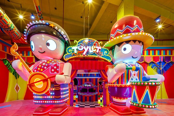 Biglietto d'ingresso per l'esperienza Carnival Magic Phuket