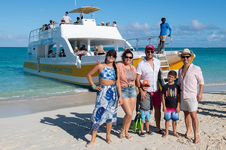 Ochtendcruise van een halve dag vanuit Providenciales met snorkelen en Iguana Island