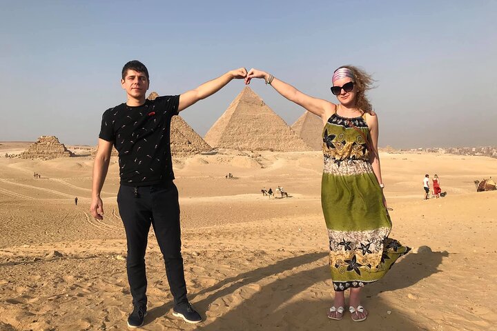 Cairo In Big Bus intera giornata da Hurghada (Piramidi-sfinge-Museo egiziano-pranzo)