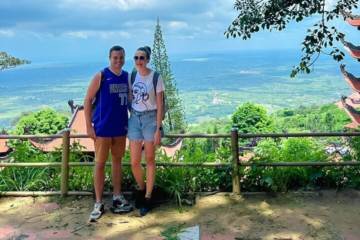 Mui Ne: tour privato di mezza giornata sulla montagna Ta Cu con guida locale