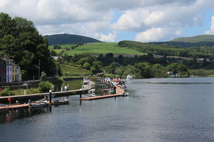 Recorrido guiado en bicicleta eléctrica por Killaloe y la costa de Lough Derg
