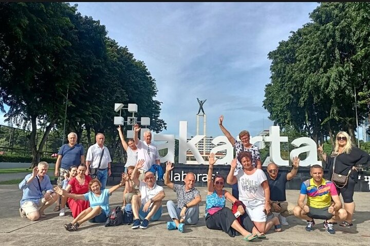 Jakarta Halve dag gedeelde rondleiding Bezoek Monument en de oude binnenstad