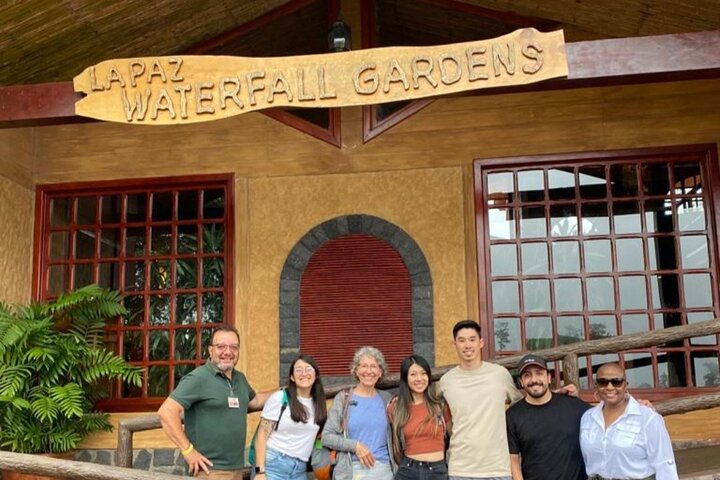 Expérience d'une journée complète sur le volcan Poas, les jardins de la cascade de La Paz et la plantation de café