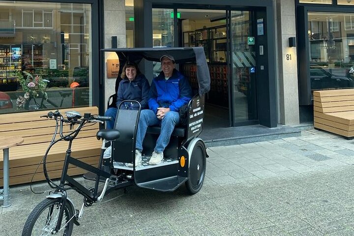 Tour privado en Pedicab/Rickshaw por Rotterdam con un guía local