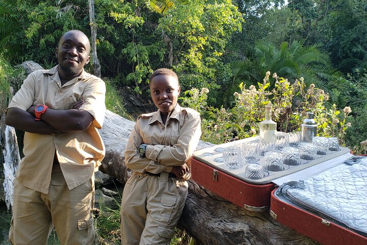 1 Nacht Exklusives rustikales Luxus Safari Camp Nyerere Nationalpark