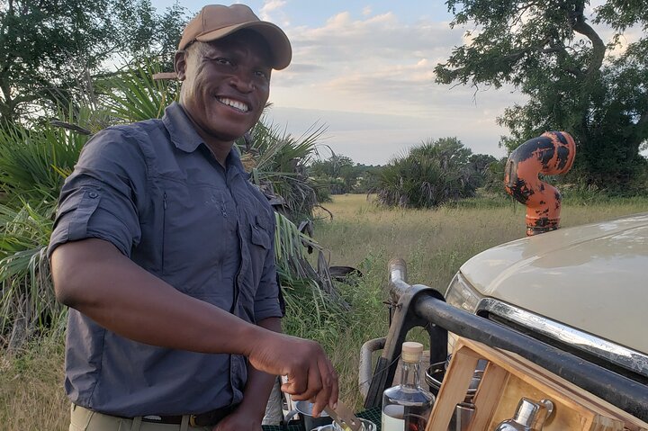 1 Nacht Exklusives rustikales Luxus Safari Camp Nyerere Nationalpark