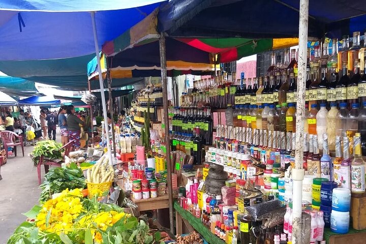 Belen Market och La Venecia Loretana-turné med en lokal guide