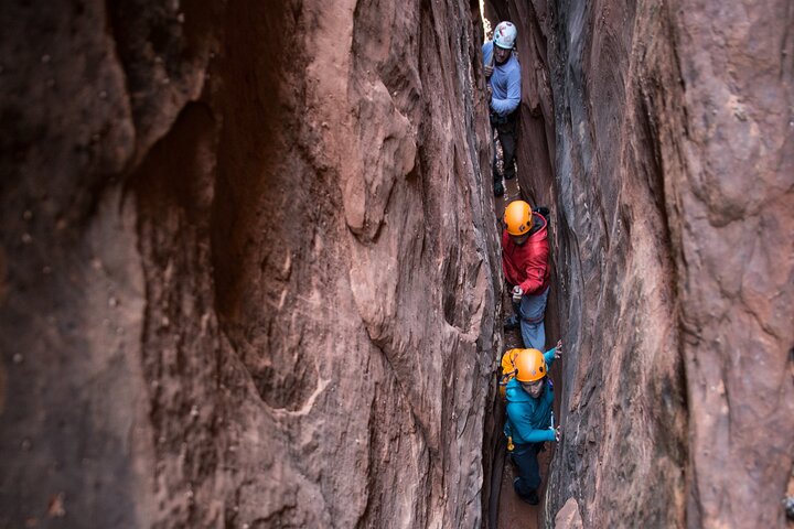 Aventura de barranquismo en el Parque Nacional Capitol Reef