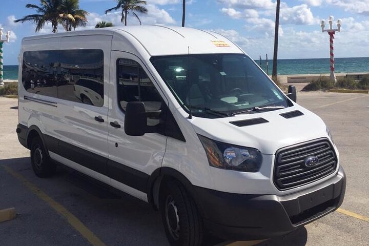 Bahamas Airport(GGT) to Island hotéis - Transporte privado de ida e volta