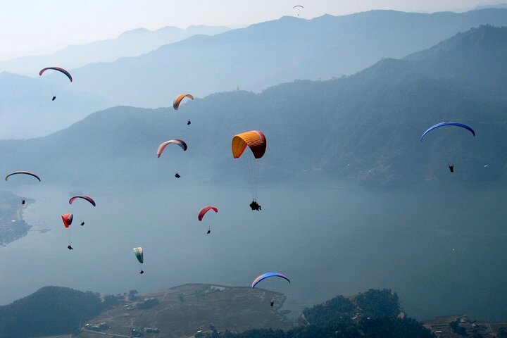 Paragliding Tandem Flight från Pokhara med foton och video