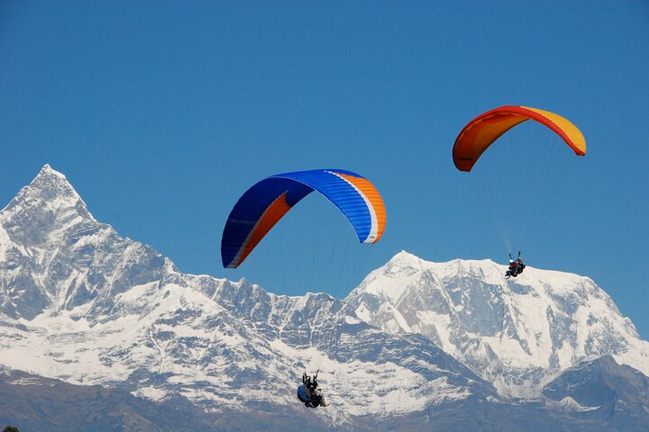 Paragliding Tandem Flight från Pokhara med foton och video