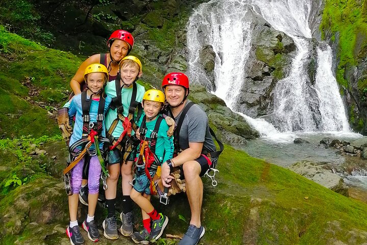 Ultimate Waterfall Zipline : 18 Zeilen über 11 Fälle in der Nähe von Jaco