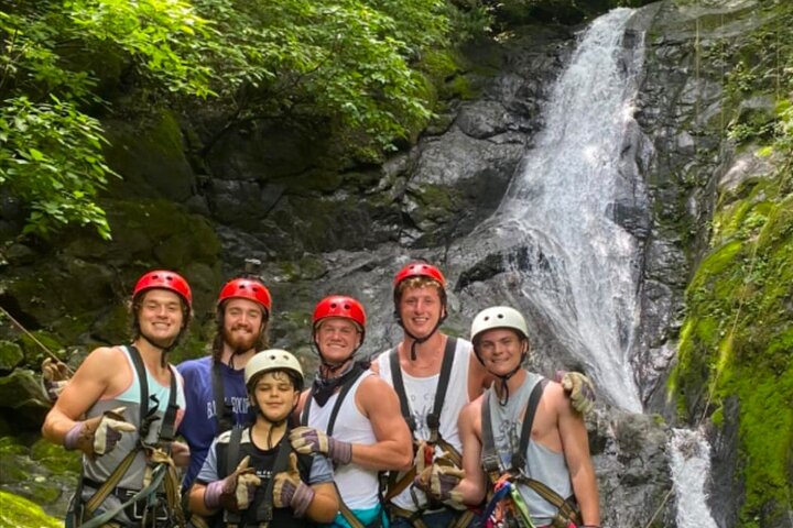 Ultimate Waterfall Zipline : 18 Zeilen über 11 Fälle in der Nähe von Jaco