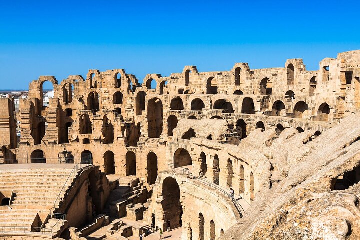 Excursión a la ciudad santa de Kairouan y al Coliseo El Jem desde Sousse