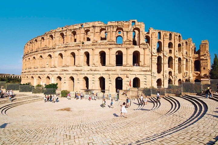 Excursión a la ciudad santa de Kairouan y al Coliseo El Jem desde Sousse