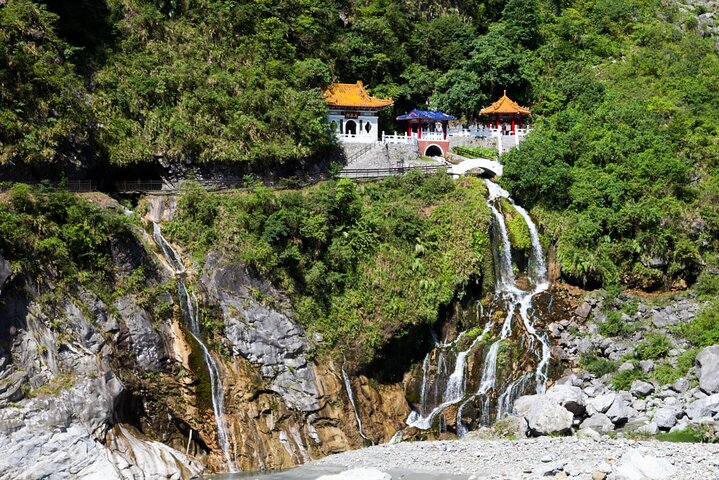 Hoteller i nærheden af Taroko Gorge & Qingshui Cliffs & Qixingtan Group Tour