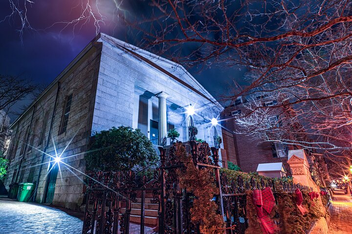 Providence spooktochten: Fantooms, Poltergeists, & Pestilence