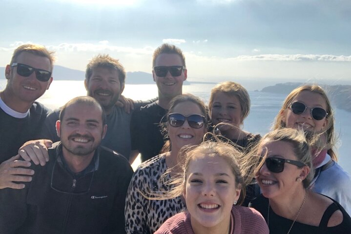 Santorini privat rundturstransport fra/til lufthavn, havn og hotel