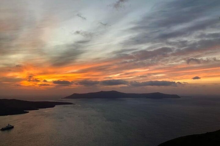 Santorini privat rundturstransport fra/til lufthavn, havn og hotel
