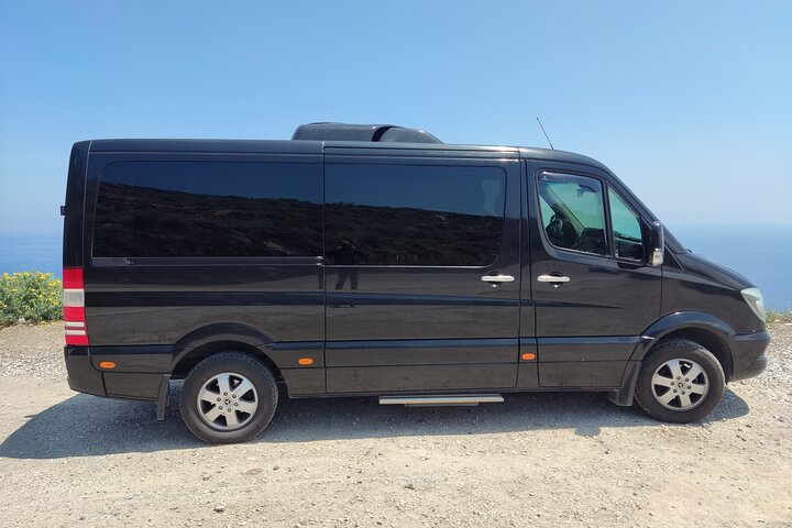 Santorini privat rundturstransport fra/til lufthavn, havn og hotel