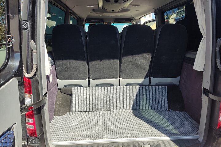 Santorini privat rundturstransport fra/til lufthavn, havn og hotel