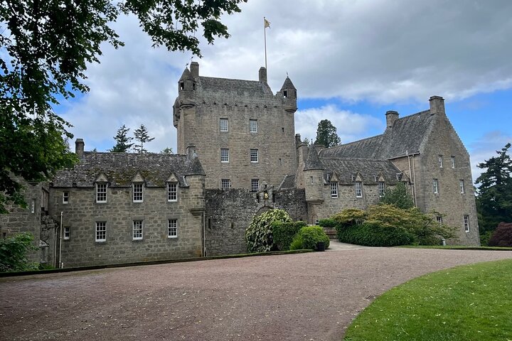 Invergordon Private Tour: Fort George, Castelo de Cawdor e Lago Ness