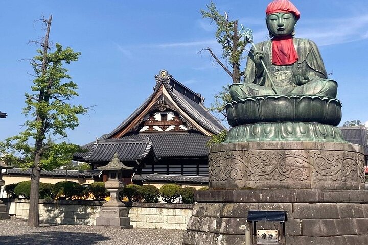 1-tägige private Schneeaffen-ZenkoJi-Tempel- und Sake-Verkostung durch Nagano