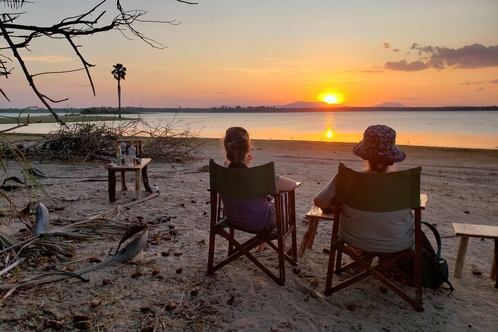 1 Nacht Exklusives rustikales Luxus Safari Camp Nyerere Nationalpark