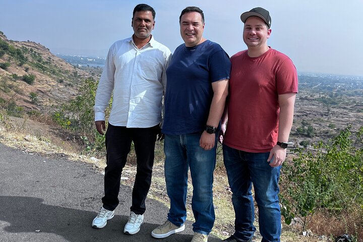Geführte 3 - Tagestour : Entdecken Sie Ajanta, Ellora Cave & Aurangabad City