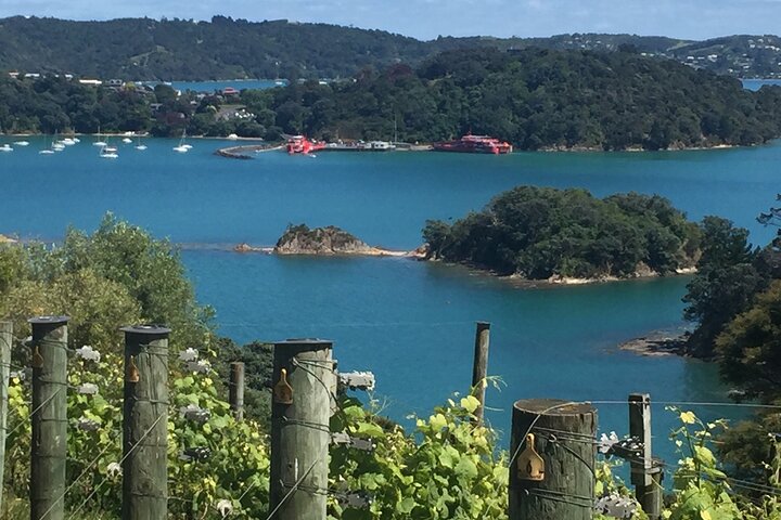 Hoteller i nærheten av Waiheke Best Cellar Tour (11 guests max)
