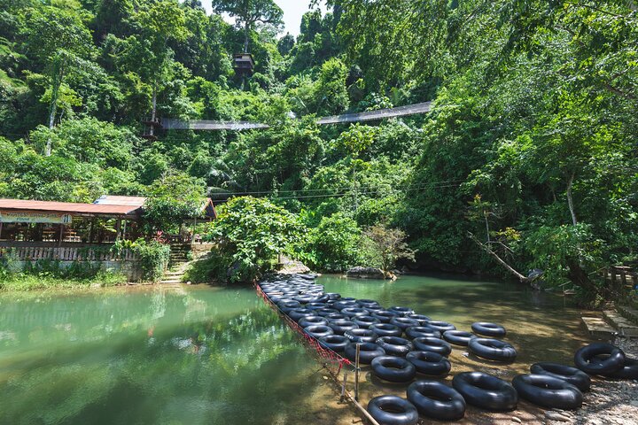 Vang Vieng Tour A - Blå lagunen 3 med grottor och Zipline
