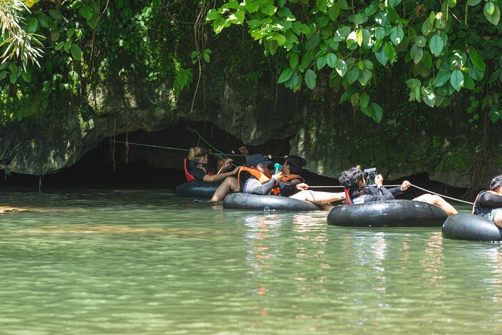 Vang Vieng Tour A - Blå lagunen 3 med grottor och Zipline