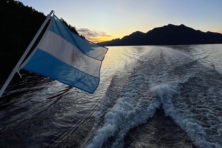 Enkele reis: van Bariloche, Argentinië naar Puerto Varas, Chili