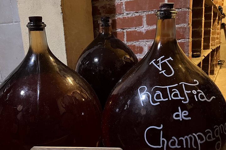 Bubble Champagne Tour vanuit Epernay (tour van een halve dag met kleine groepen)