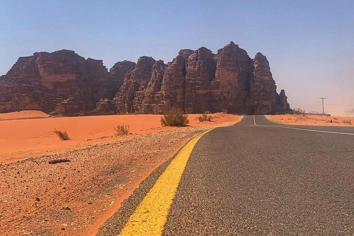 Jordan Private 2-Day: Petra, Wadi Rum, Pink Lake & Dead Sea