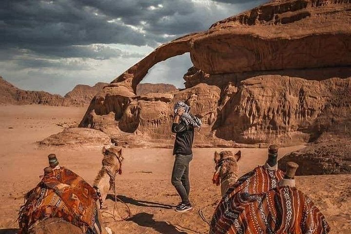 Jordan Private 2-Day: Petra, Wadi Rum, Pink Lake & Dead Sea