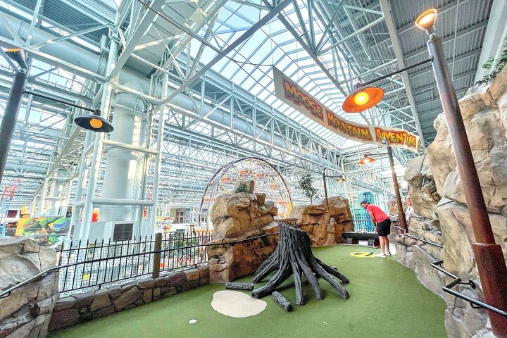 Moose Mountain Adventure Golf dans le centre commercial Mall of America