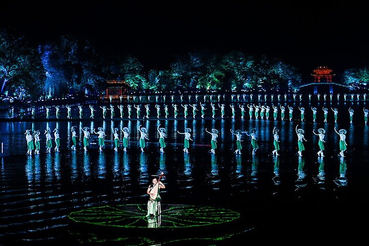 Sla de wachtrij over: ticket voor impressie West Lake Show presidentiële zitplaats