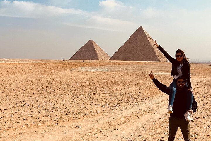 Vom Hafen El Sokhna: Besuch der Pyramiden von Gizeh und Nil-Mittagskreuzfahrt