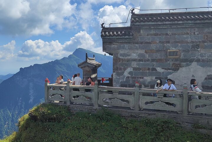 1-daagse zelfgeleide Fanjing-bergtour vanuit Fenghuang