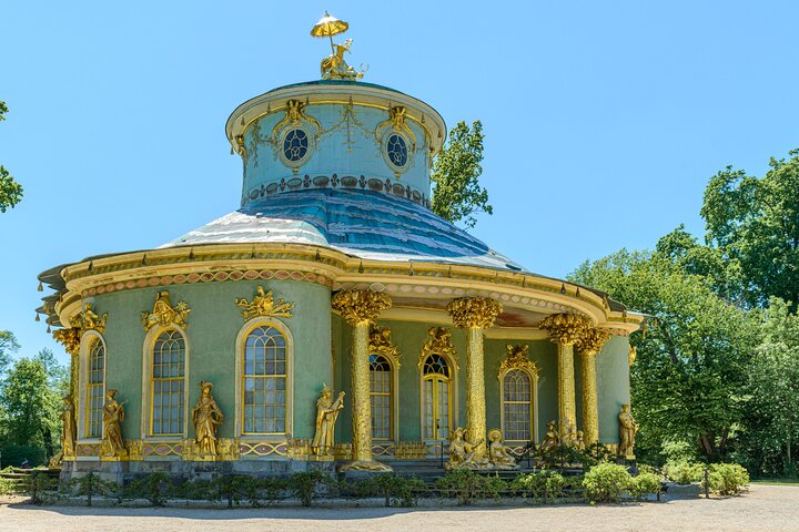 Private Tour Berlin - Potsdam - Magdeburg mit lokalem Fahrer