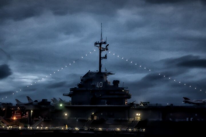 USS Yorktown Ghost Tour med exklusiv tillgång till natten