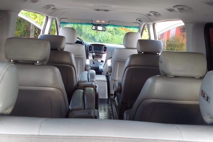 Privater Transfer von Santo Domingo nach Punta Cana & Viceversa (einfache Fahrt)