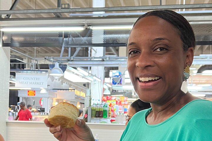 Tour gastronomico del mercato storico di 2 ore e lezione pratica sui biscotti
