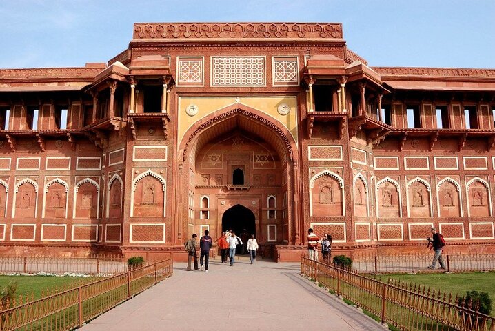 All Inclusive Taj Mahal Agra Fort Baby Taj Tour By Car From Delhi
