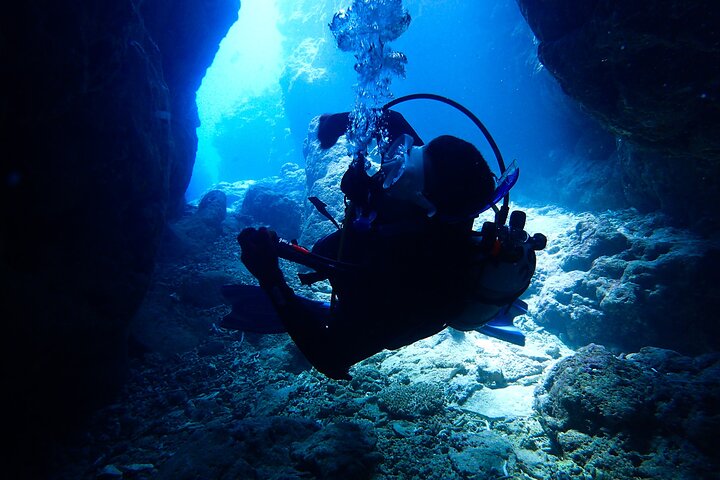 Okinawa Scuba Diving voor gecertificeerde duikers (3 bootduiken + lunch)