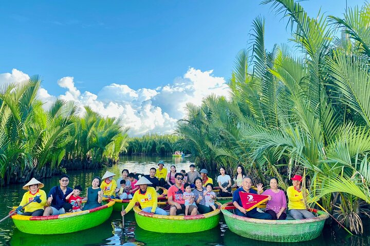 Hoi an Coconut Boat & Hoi an Ancient Town(¡Muy buen precio!)